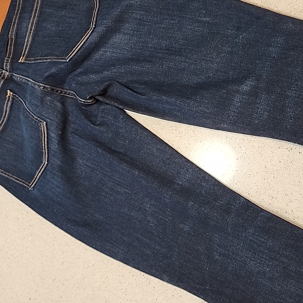 Lucky Brand Mid Rise Super Skinny Jeans in Dark Indigo with Gold Stitching - Picture 8 of 9
